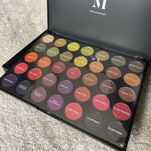 Morphe 35M Cosmetic Palette